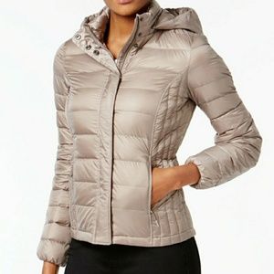 32 Degrees short packable down coat